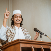 Ustadz Budi Surahman
